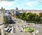 Güzel manzara seyir doğru calle de Alcalá ve Gran Vía Madrid